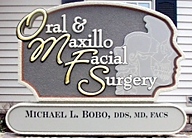 Dr. Bobo - Sign in Murray, KY